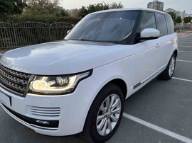 Range Rover Vogue Used 2014 Range Rover Vogue for sale in Dubai